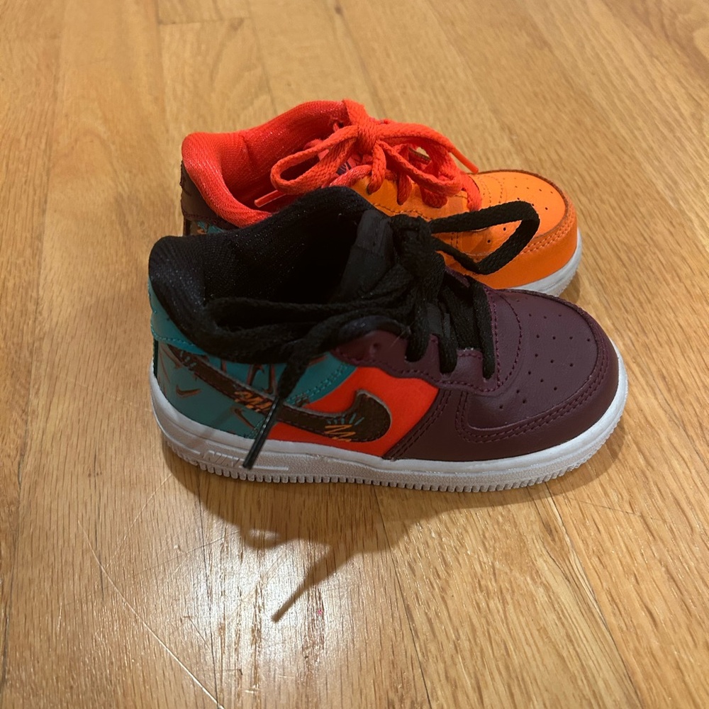Mismatch Colorway Nike Air Force 1s
